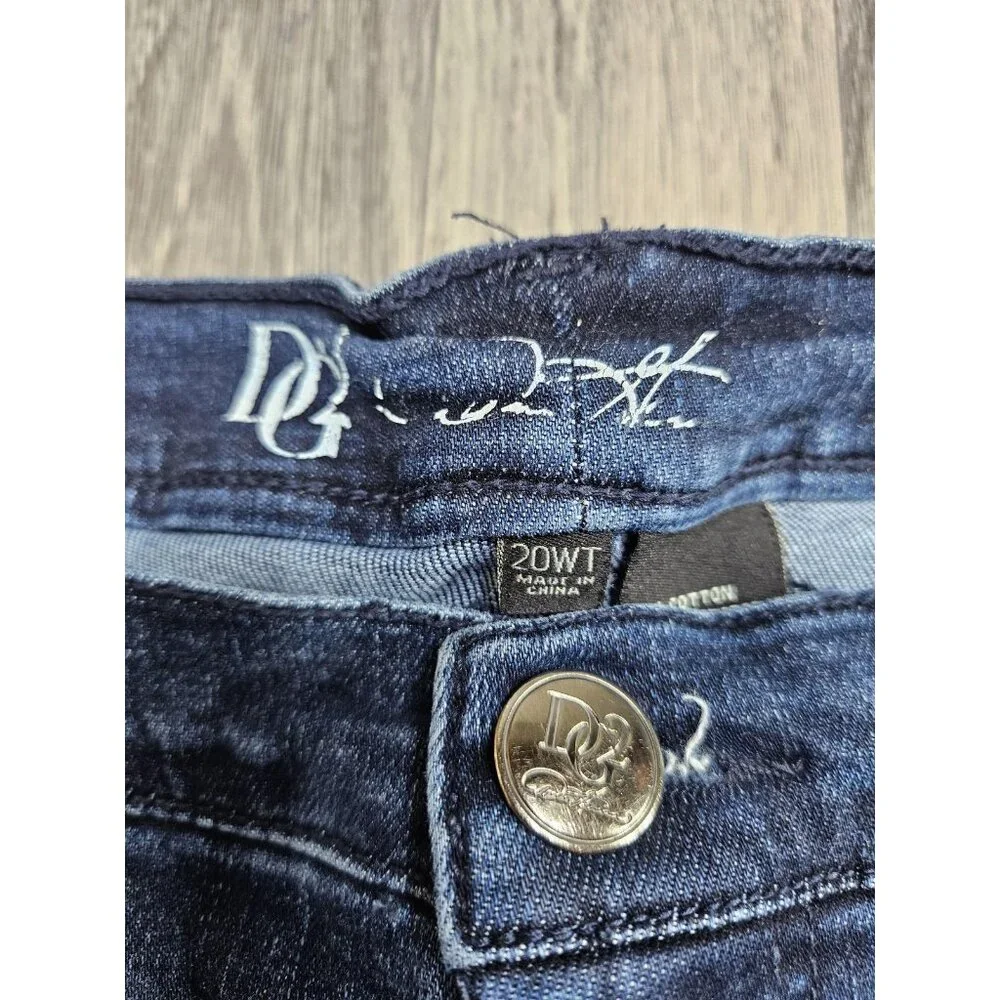 DG2 Diane Gilman Jeans Women 20WT Blue Stretch Denim Classic Fit Dark Wash Pants